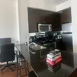 Modern Suite At Upten Condo