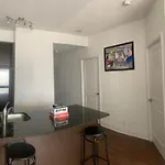 Modern Suite At Upten Condo